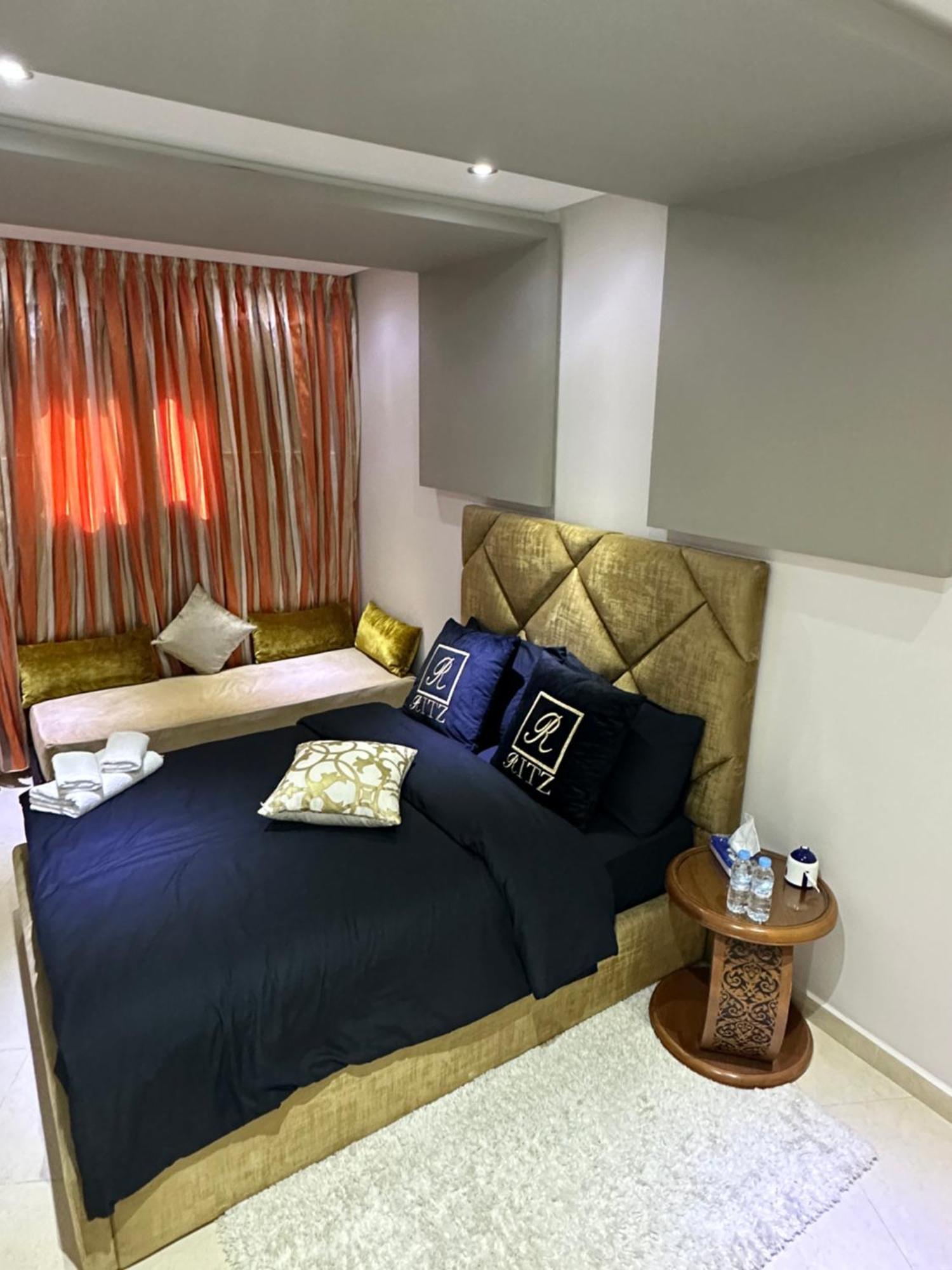 Appartement Ritz Танжер Екстериор снимка